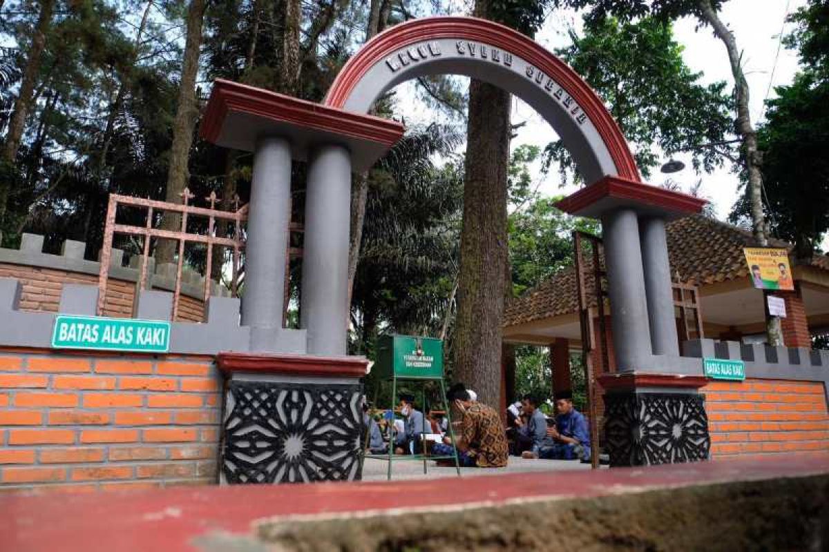 Kebun Raya Gunung Tidar, salah satu objek wisata di Magelang